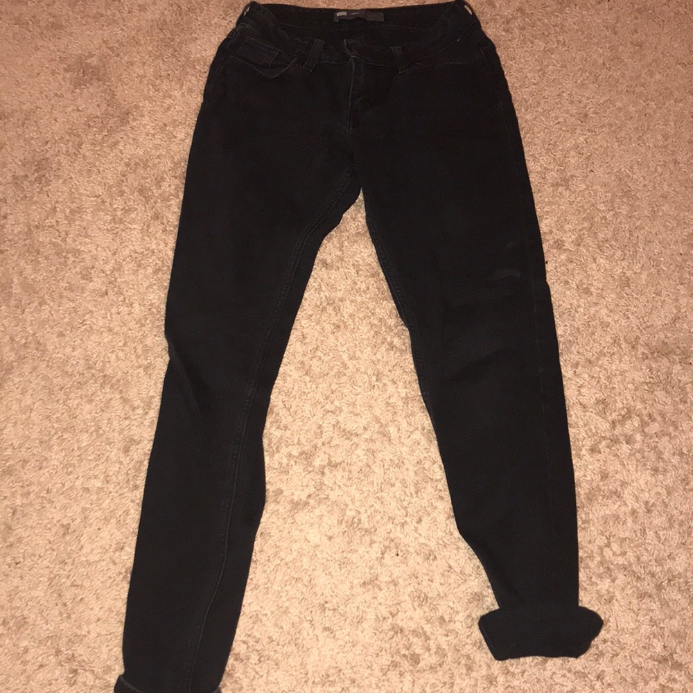 black pants